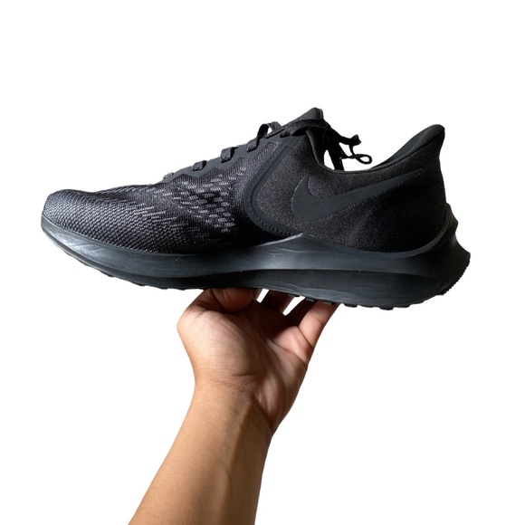 Nike Shoes - Nike | Zoom Winflo 6 4E Sneakers